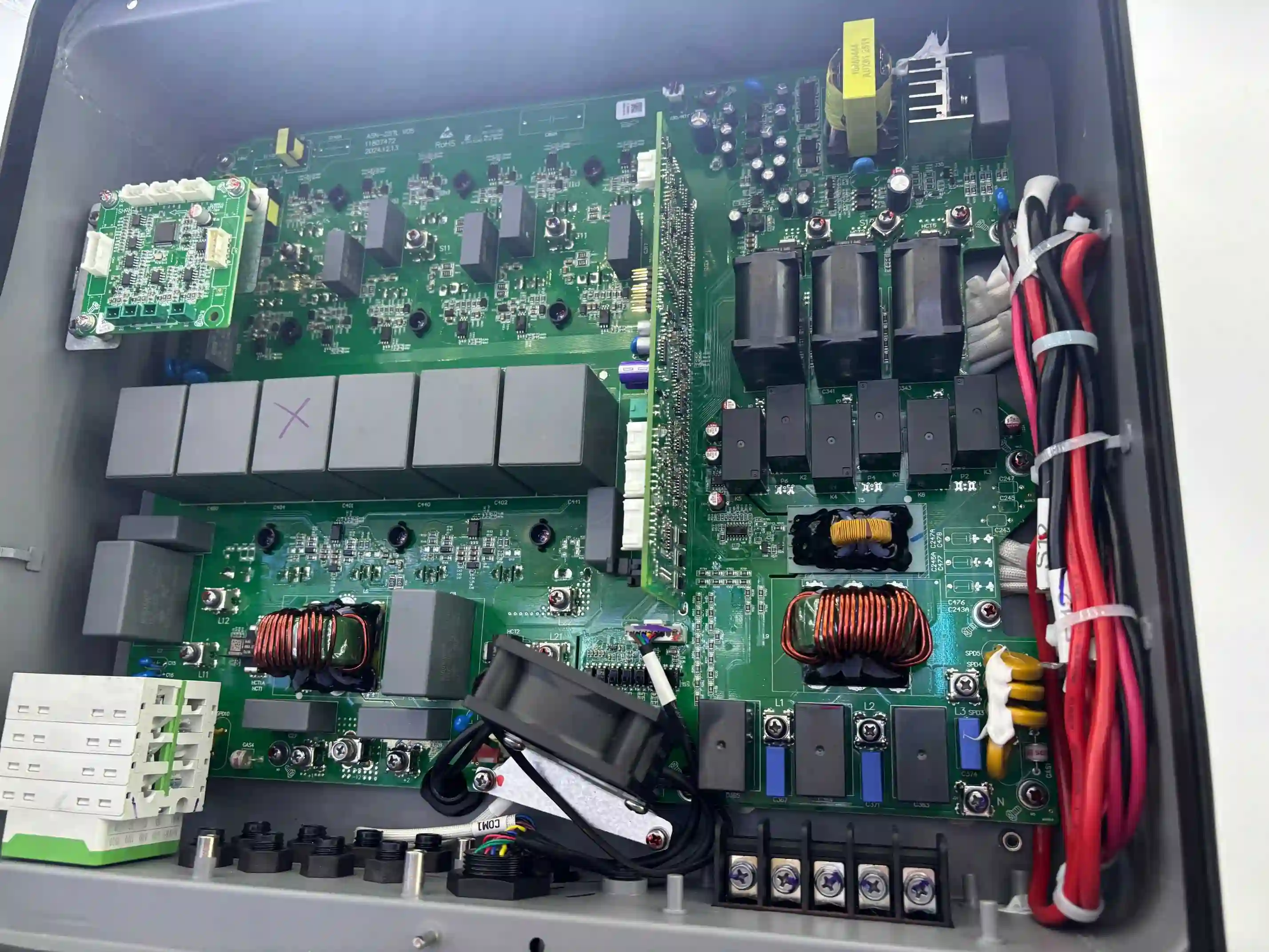 Top Applications of Capacitor Block DC in Electronics